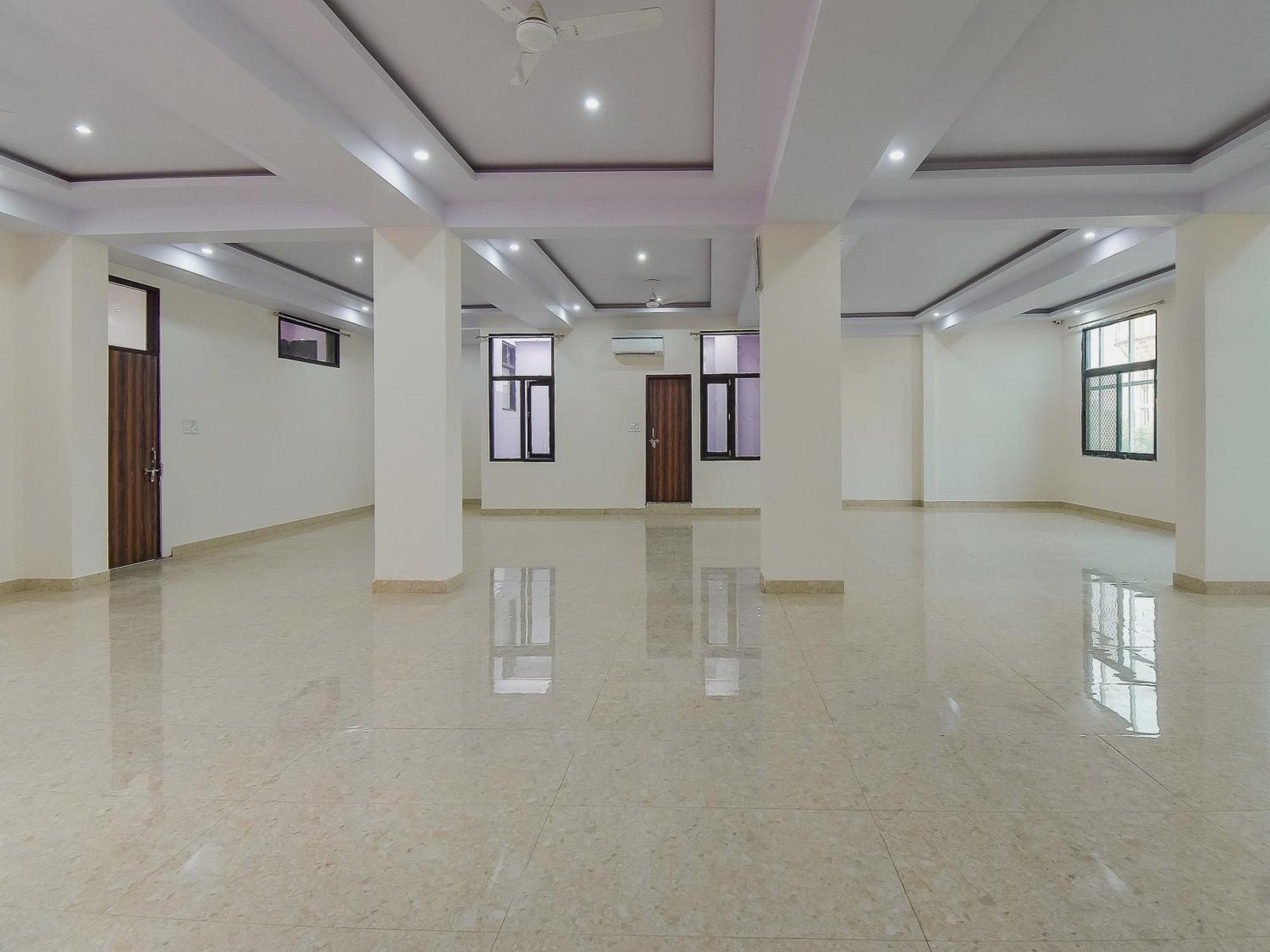 Hotel O Royal Blue Jaipur Luaran gambar