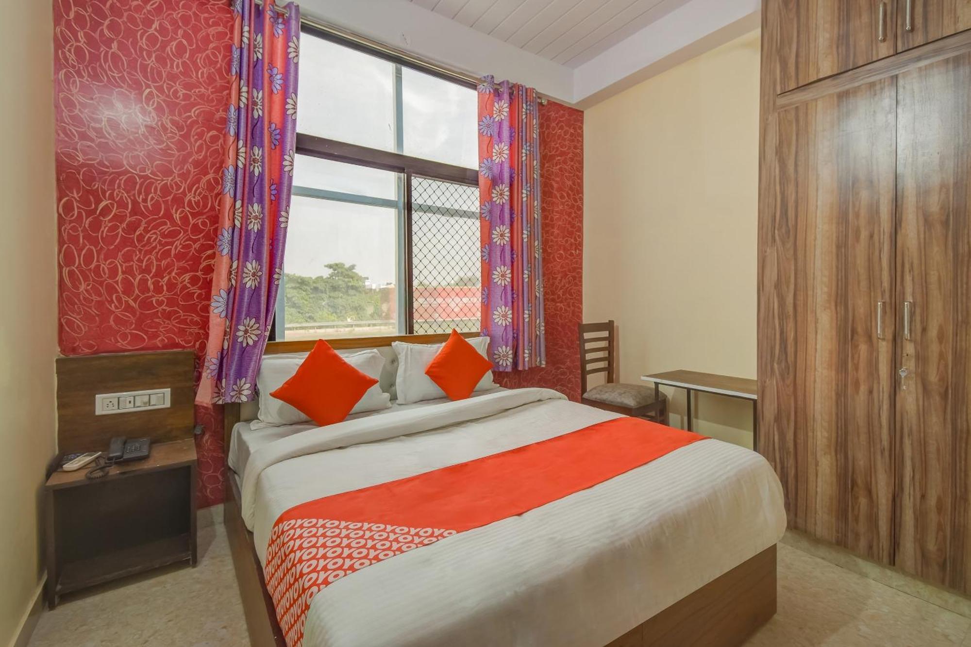 Hotel O Royal Blue Jaipur Luaran gambar