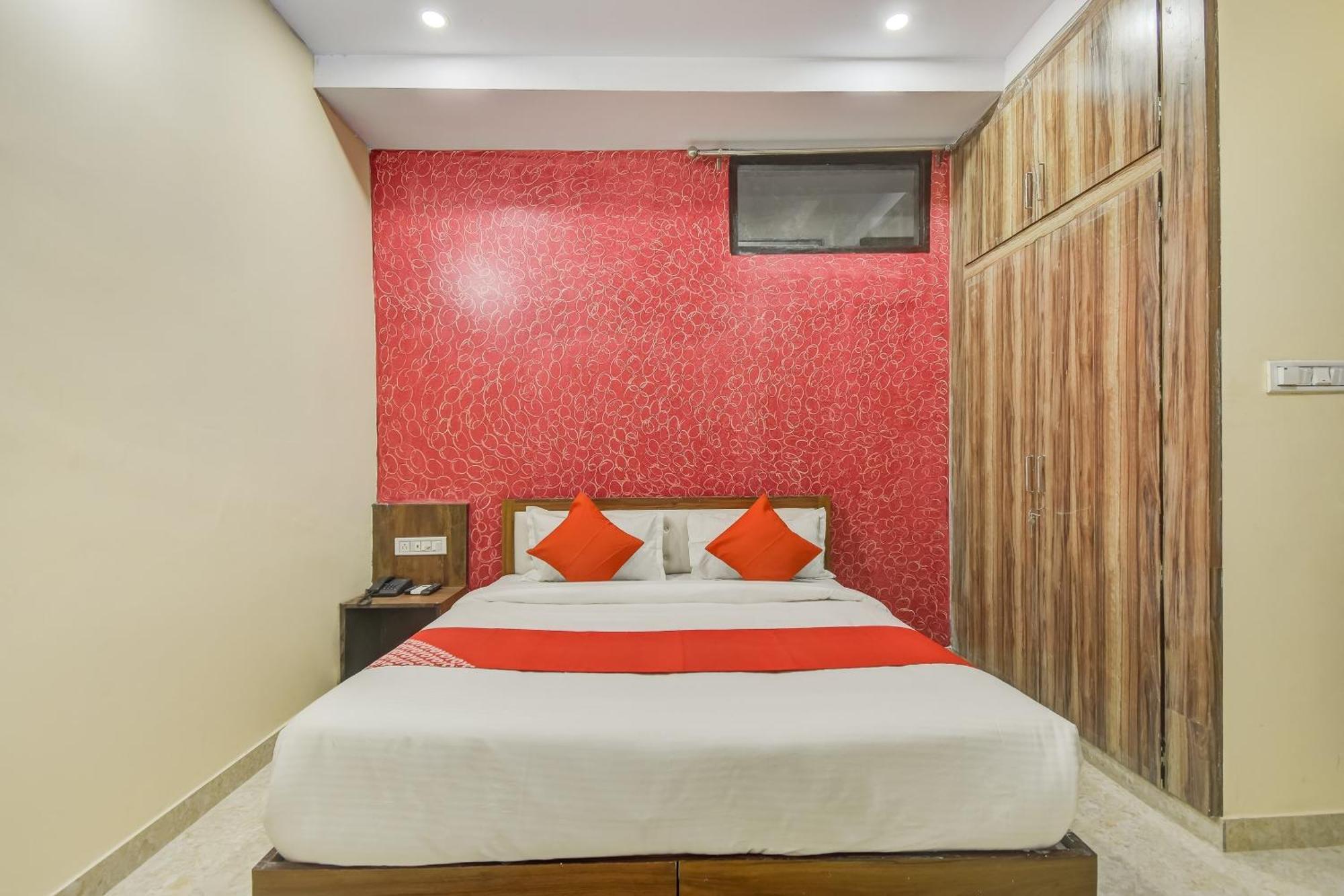 Hotel O Royal Blue Jaipur Luaran gambar